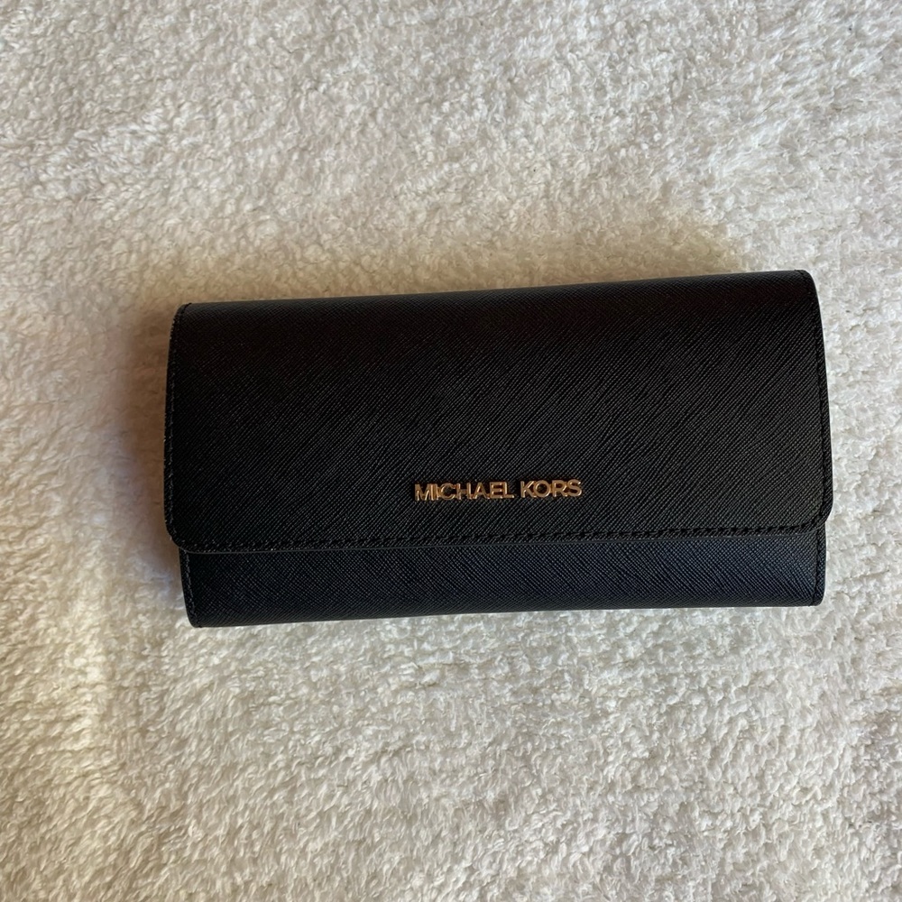 Michael Kors Jet Set Travel Large Trifold Wallet